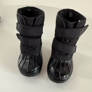 The Children's Place Black Snow Boots